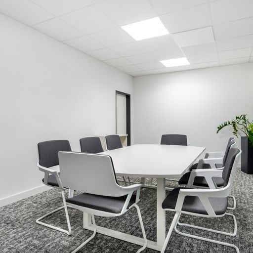 1531 32nd Ave S, Fargo, ND to rent - Interior Photo - Image 3 of 7