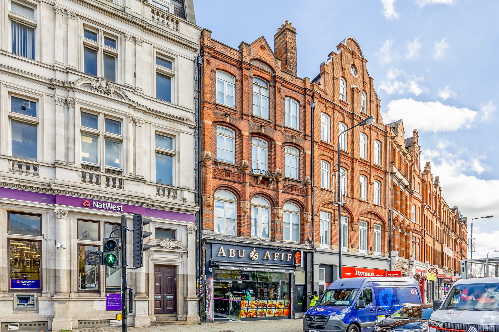 162 Camden High St, London to rent Building Photo- Image 1 of 16