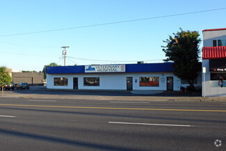 More details for 2935-2945 NE Sandy Blvd, Portland, OR - Retail for Sale