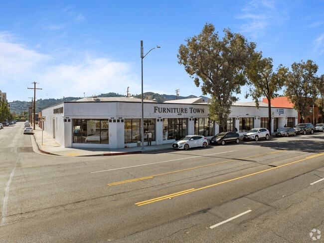 More details for 4101-4103 San Fernando Rd, Glendale, CA - Retail to Rent
