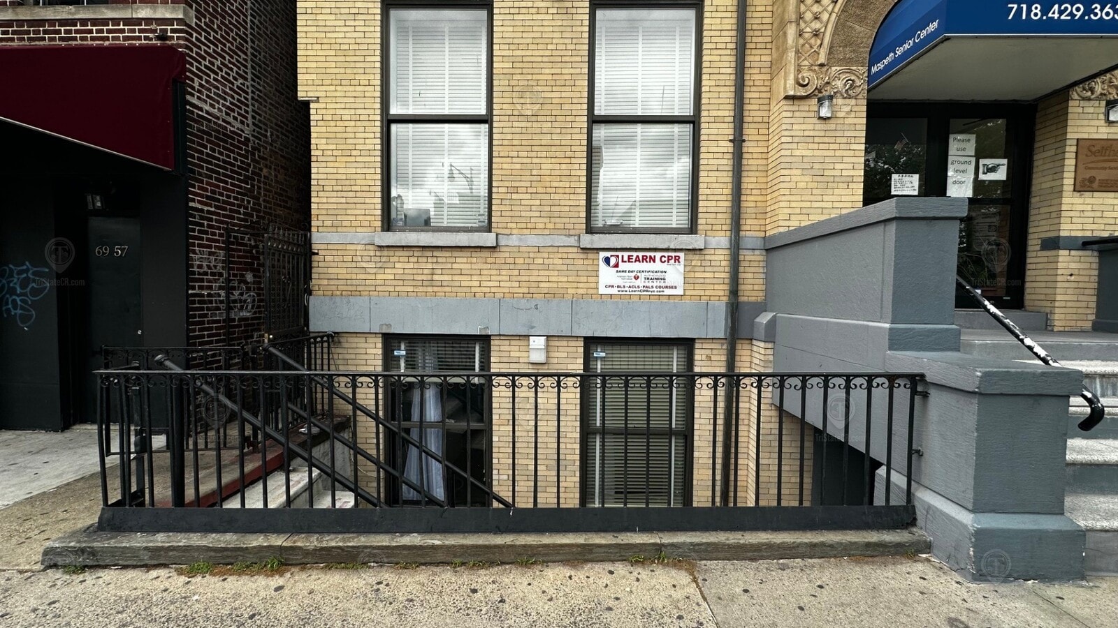 6961 Grand Ave, Maspeth 11378 Office for Rent UK