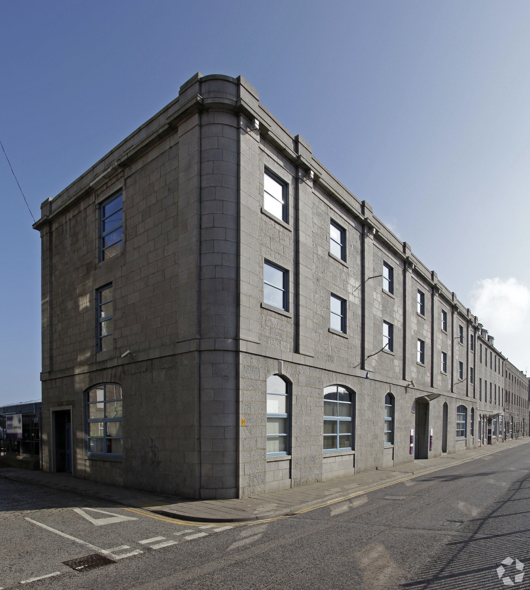 75 Waterloo Quay, Aberdeen for sale Primary Photo- Image 1 of 1