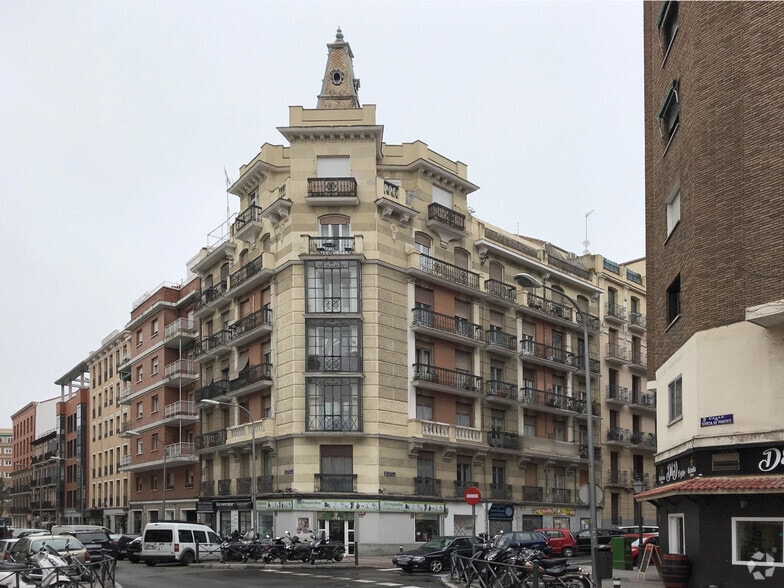 Build-to-Rent in Madrid, Madrid for sale - Primary Photo - Image 1 of 3