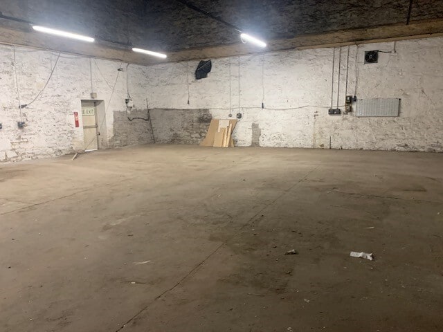 2C North Isla St, Dundee to rent - Building Photo - Image 3 of 3