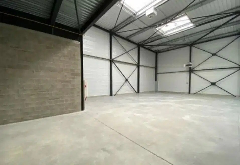 Vente Entrepôt 264 m² - Photo 1
