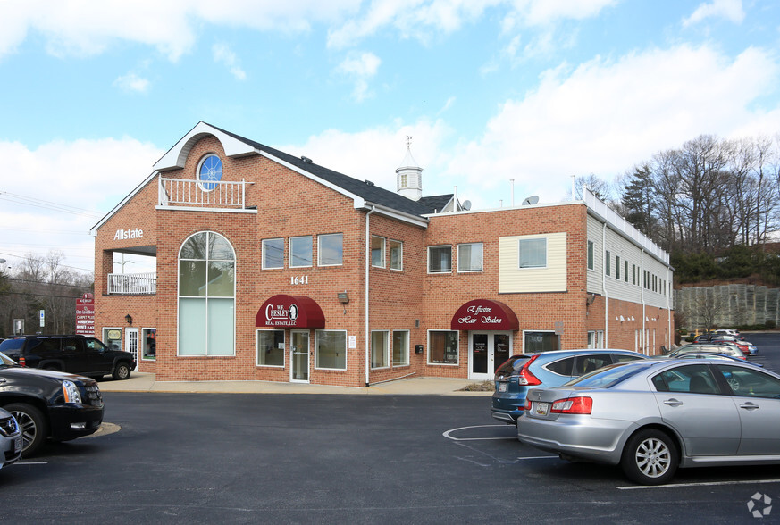 1641 Crain Hwy, Crofton, MD for rent - Building Photo - Image 3 of 6