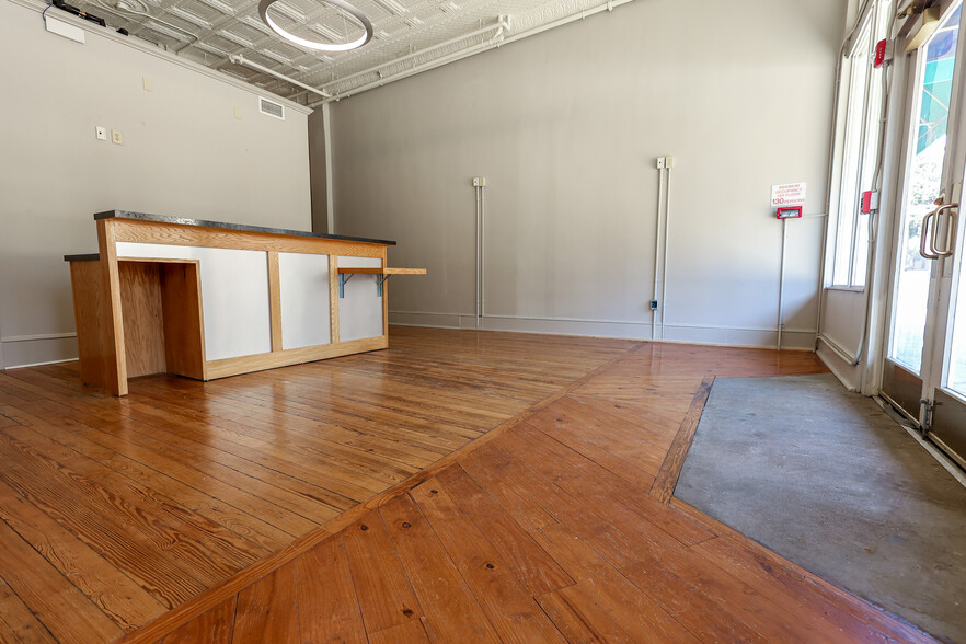 154 Magnolia St, Spartanburg, SC for rent - Lobby - Image 3 of 25