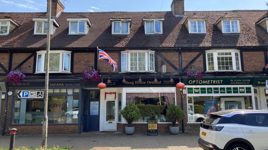 13 Nightingales Corner, Amersham for sale Primary Photo- Image 1 of 3