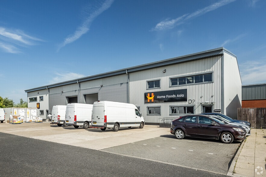 Penrhyn Rd, Prescot to rent - Primary Photo - Image 2 of 2