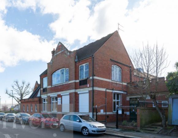 3 Park Rd, London for sale Primary Photo- Image 1 of 1