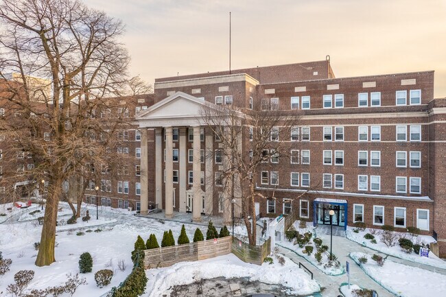 More details for 3300 Henry Ave, Philadelphia, PA - Mixed-use to Rent