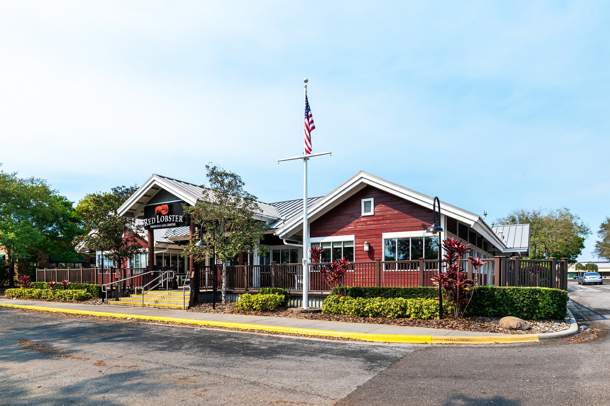 7373 W Colonial Dr, Orlando, FL to rent Primary Photo- Image 1 of 8