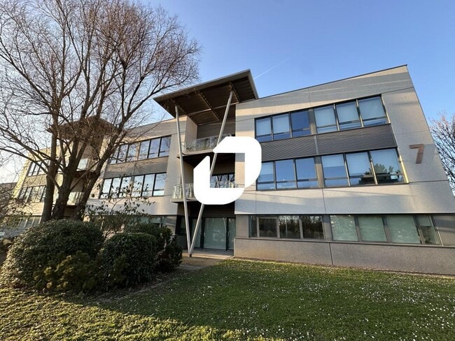 Location Bureaux 145 m² à 865 m²
