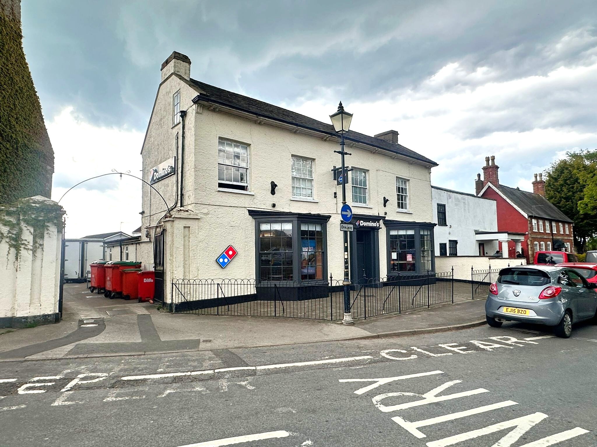 11 Market Pl, Tattershall for sale Primary Photo- Image 1 of 11