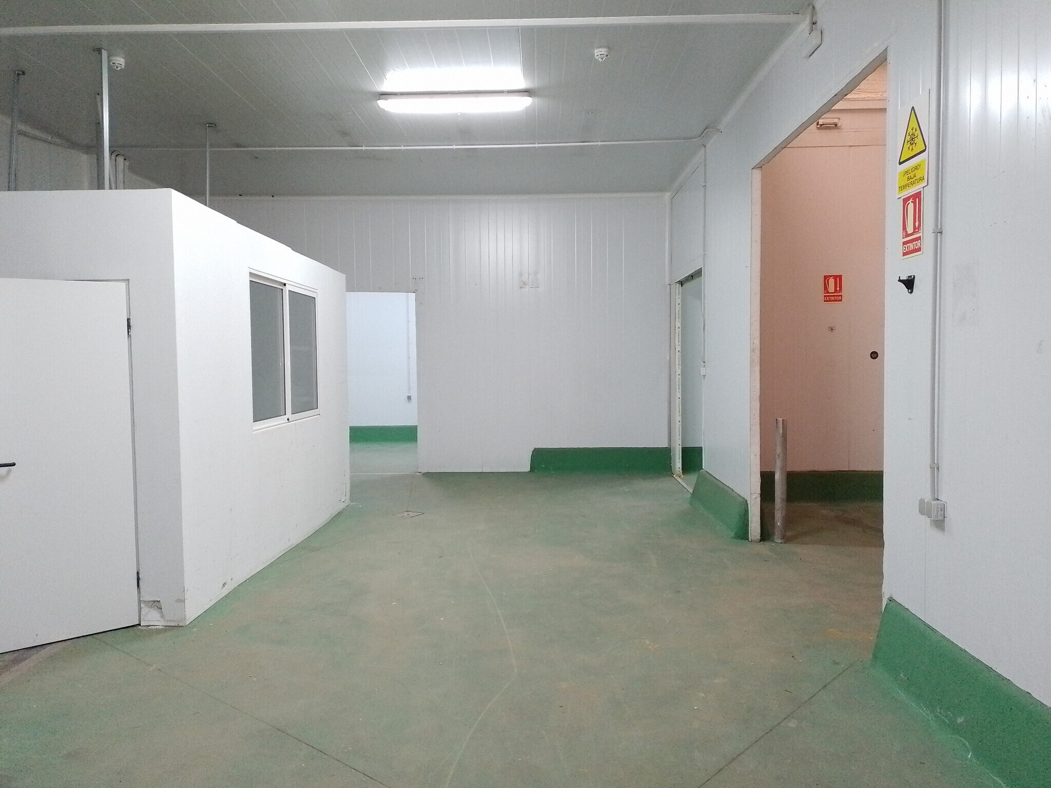 Industrial in Madrid, Madrid to rent Interior Photo- Image 1 of 4