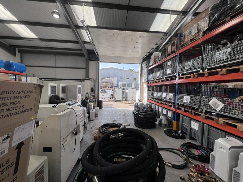 Unit 23 Parham Dr, Eastleigh SO50 4NU Industrial for Rent UK