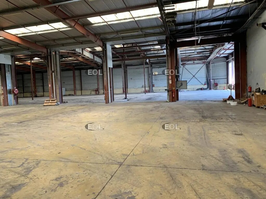 Vente Entrepôt 14 583 m² - Photo 1