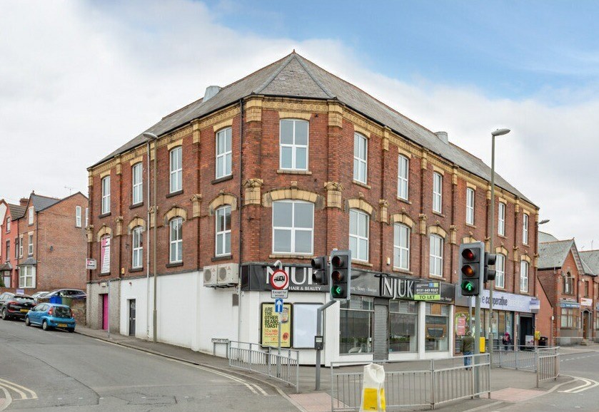 55 West Bars, Chesterfield for sale Building Photo- Image 1 of 1