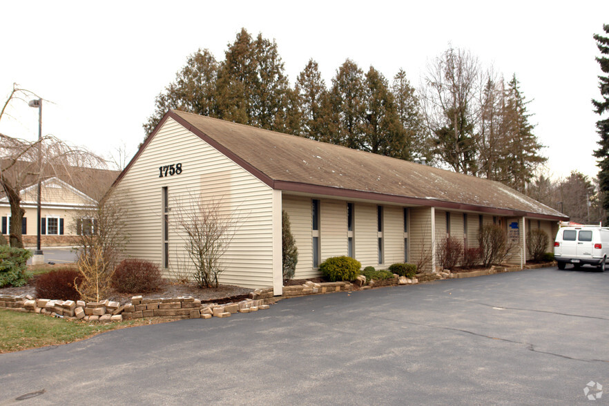 1758 Union St, Schenectady, NY for sale - Primary Photo - Image 1 of 1