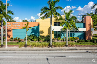 2565 Cleveland Ave, Fort Myers, FL for sale Primary Photo- Image 1 of 1