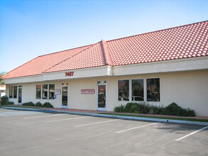 7407 N Cedar Ave, Fresno, CA for rent Building Photo- Image 1 of 6