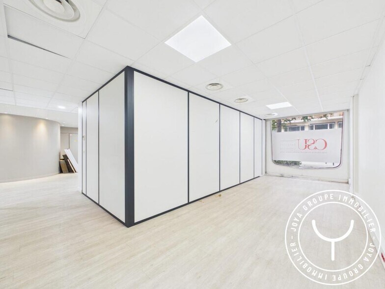 Office in Paris to rent - Interior Photo - Image 3 of 17