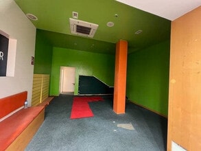 Retail in Sabadell, Barcelona to rent Interior Photo- Image 1 of 5