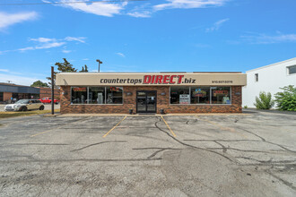 3841 Pine Grove Ave, Fort Gratiot, MI for sale Building Photo- Image 1 of 1