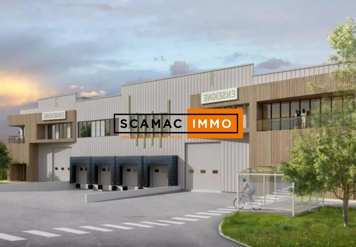 Industrial in Villeparisis for sale Primary Photo- Image 1 of 9