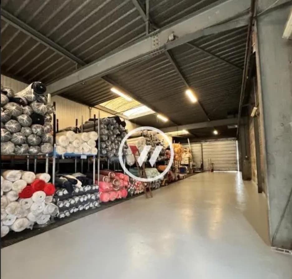 Industrial in Gonesse to rent Interior Photo- Image 1 of 5