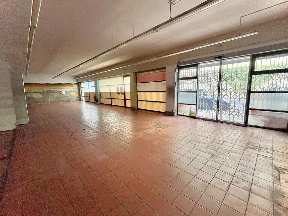 Vente Commerce 167 m² - Photo 1