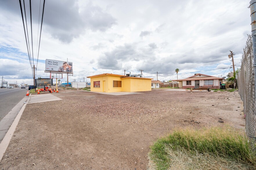 245 E Main St, El Centro, CA for sale - Building Photo - Image 2 of 55