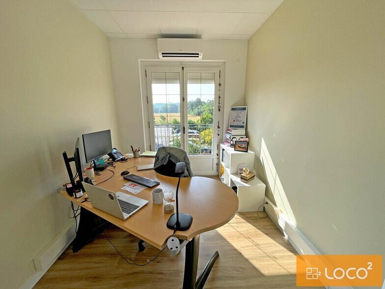 32 Route D'Espagne, Portet-sur-Garonne for sale - Interior Photo - Image 3 of 9