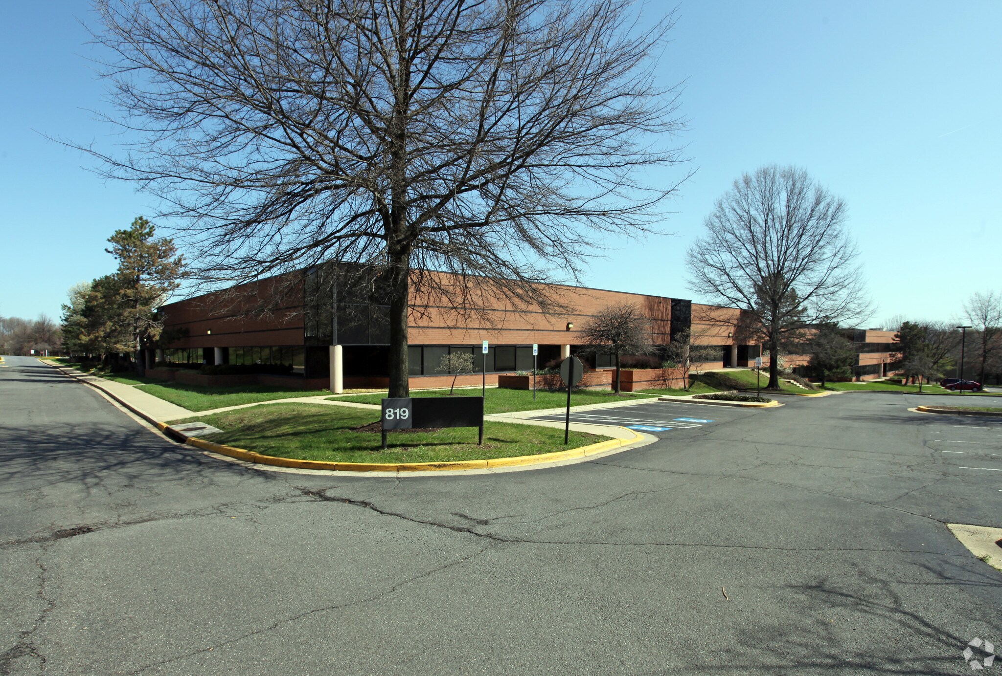 801-899 Brightseat Rd, Landover, MD to rent Building Photo- Image 1 of 8