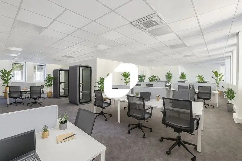 Office in Malakoff to rent Primary Photo- Image 1 of 19