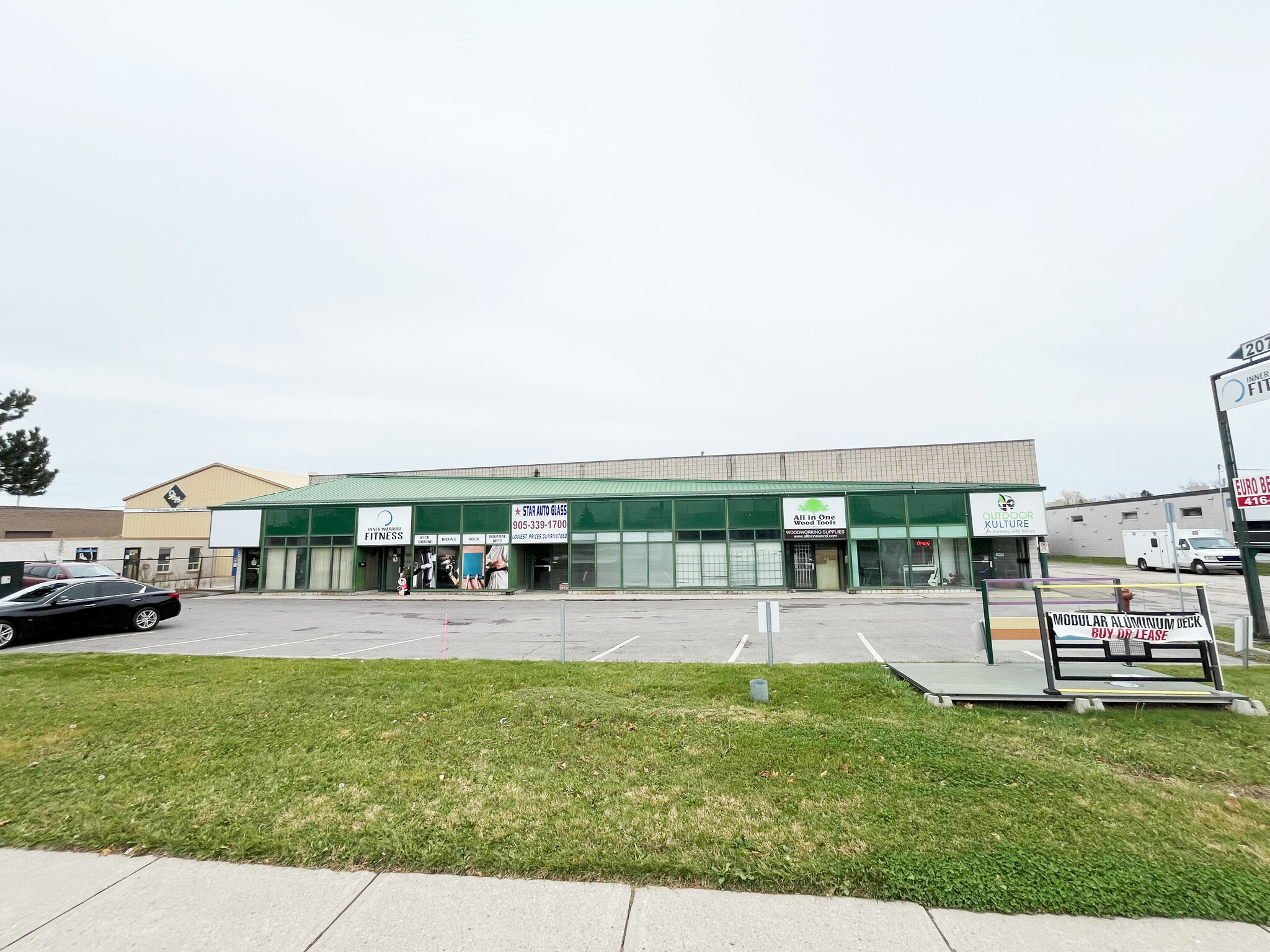 2070 Speers Rd, Oakville, ON for sale Building Photo- Image 1 of 1