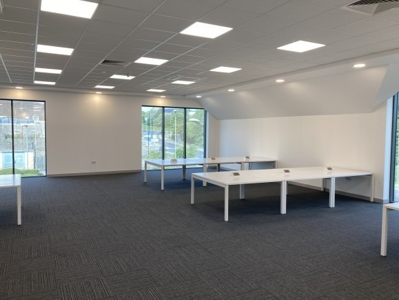 Poplar Way, Catcliffe to rent Interior Photo- Image 1 of 3