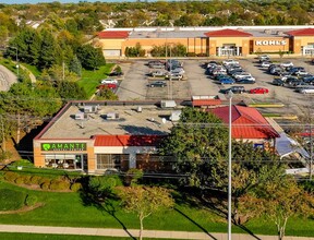 181-185 N Barrington Rd, Schaumburg, IL for rent Building Photo- Image 1 of 13