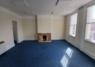 81-83 High St, Poole to rent Interior Photo- Image 1 of 7