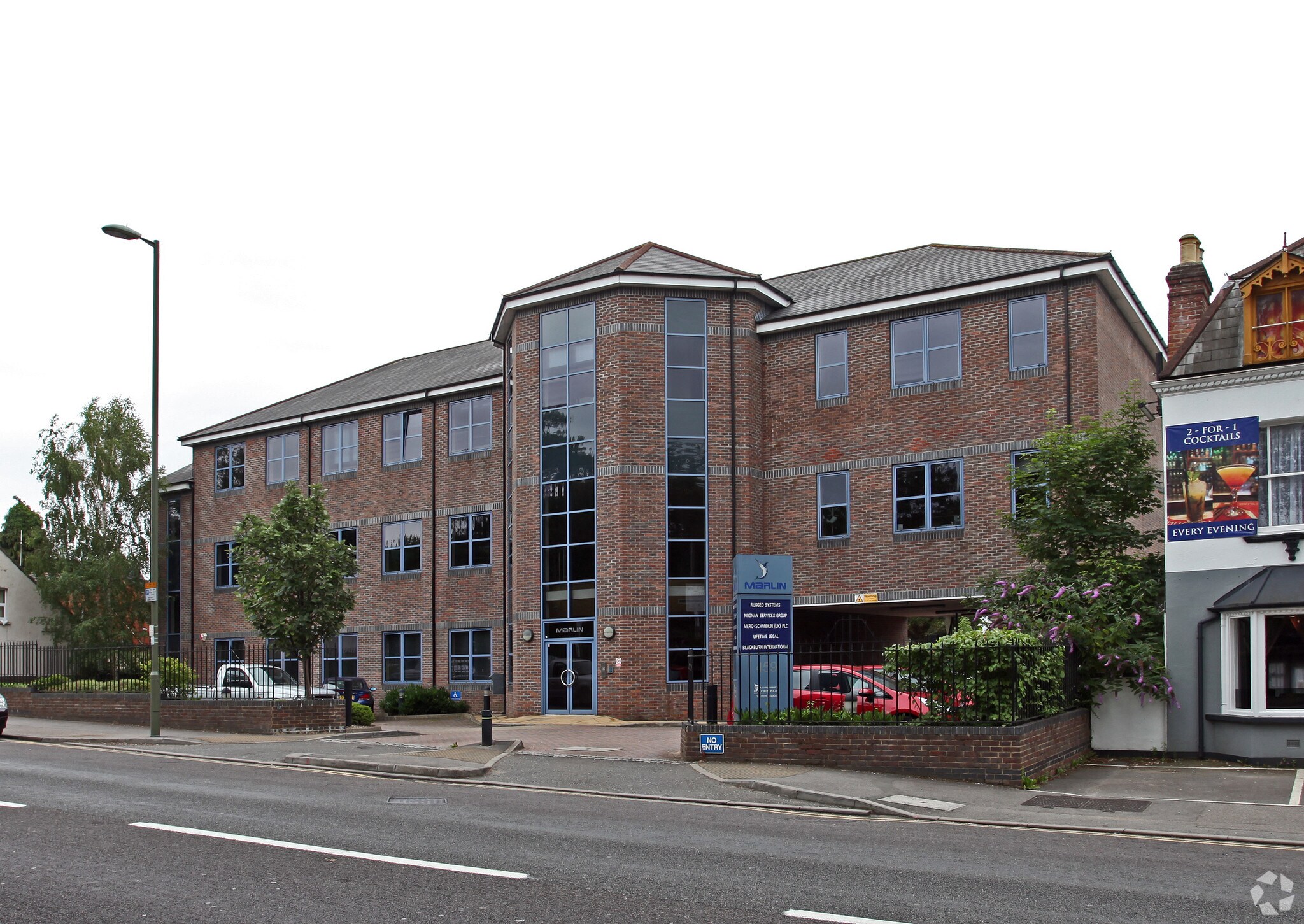 459-463 London Rd, Camberley for sale Primary Photo- Image 1 of 1