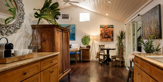 More details for 40 Ae Pl, Paia, HI - Residential for Sale