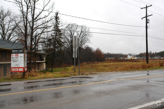 Silver Lake Rd, Linden, MI for sale Primary Photo- Image 1 of 2