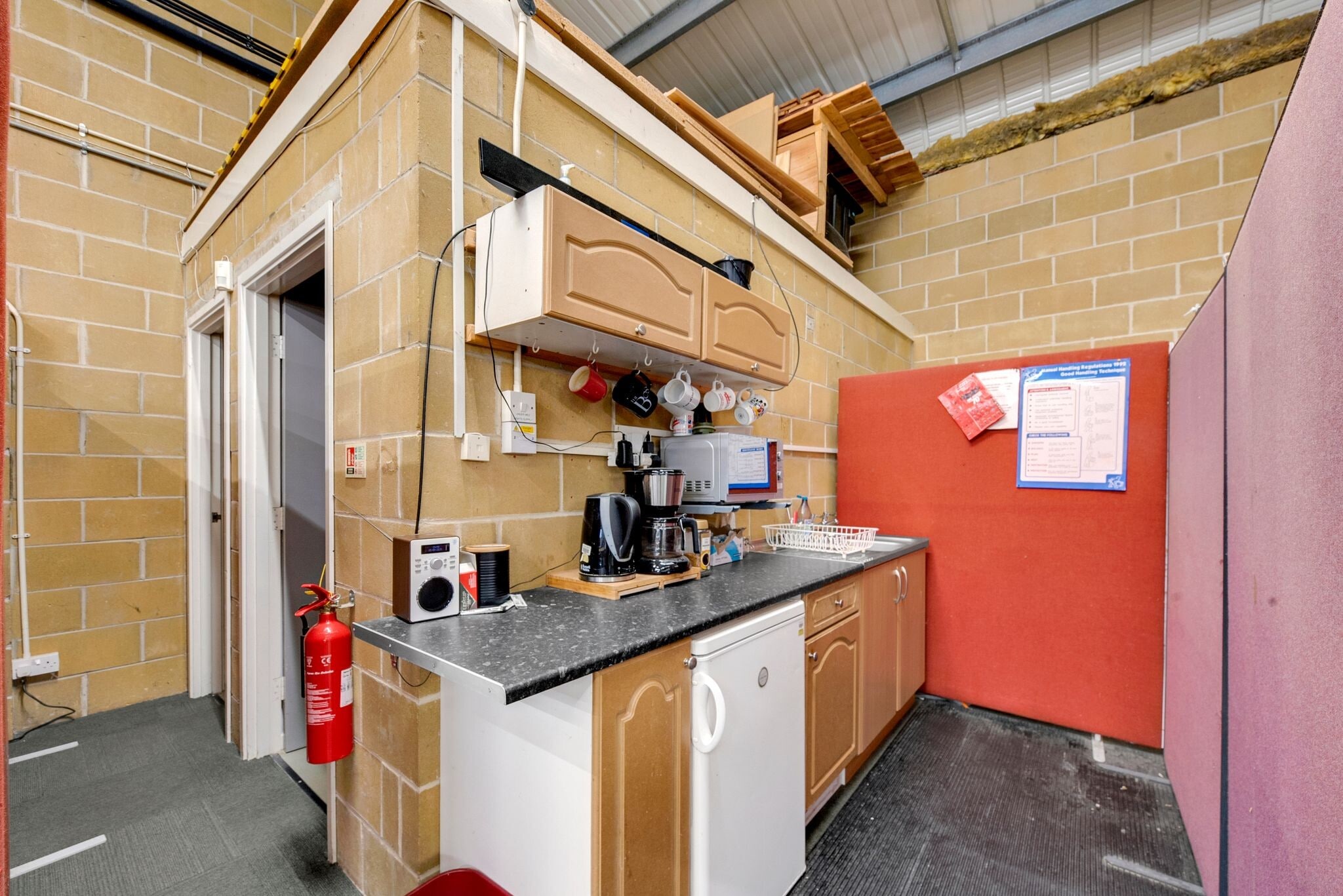 Asheridge Rd, Chesham to rent Interior Photo- Image 1 of 24