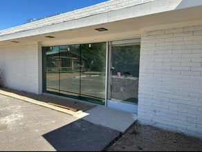 342 E Thomas Rd, Phoenix, AZ for rent Building Photo- Image 2 of 10