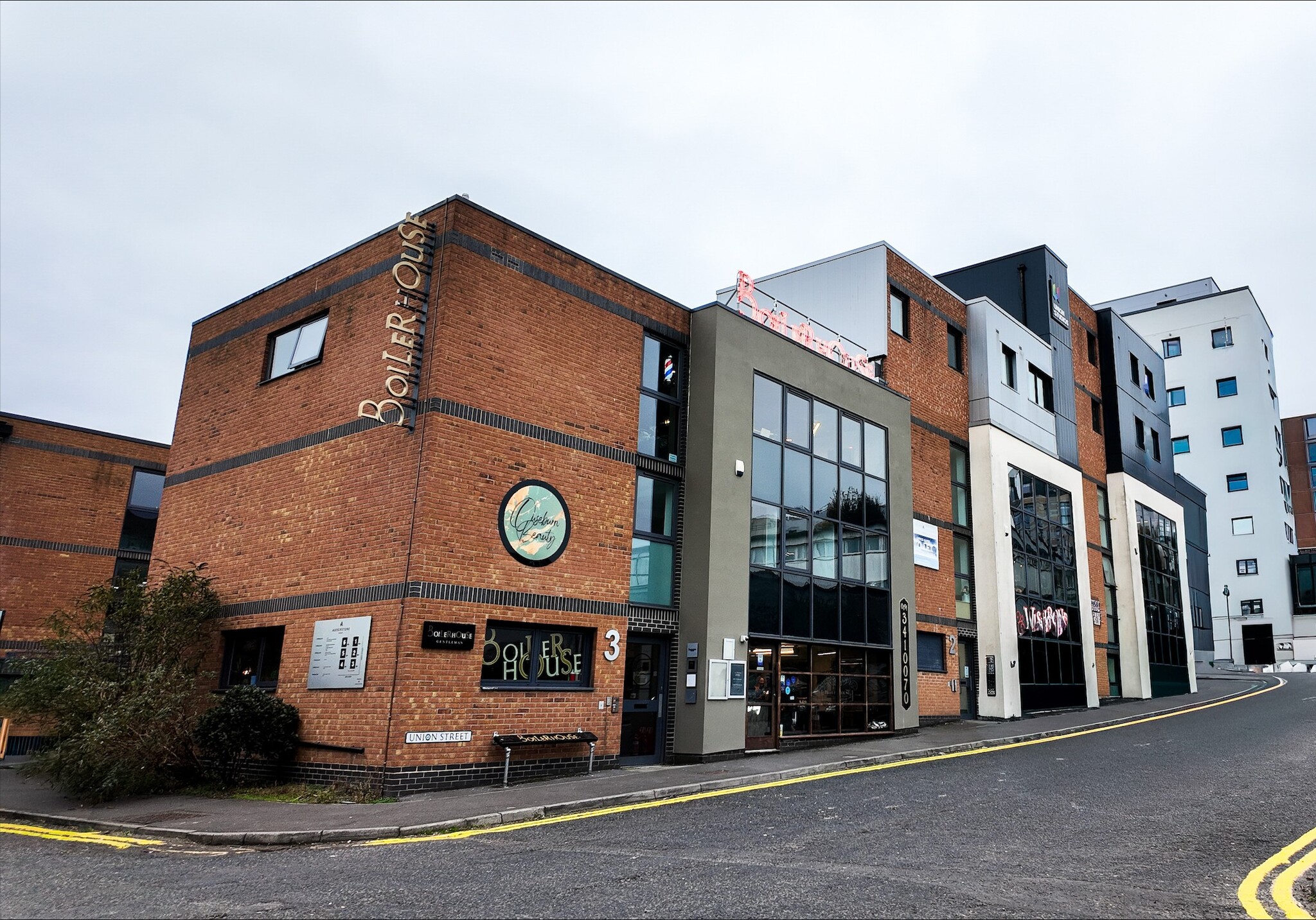 Union St, Newcastle Upon Tyne to rent Building Photo- Image 1 of 4