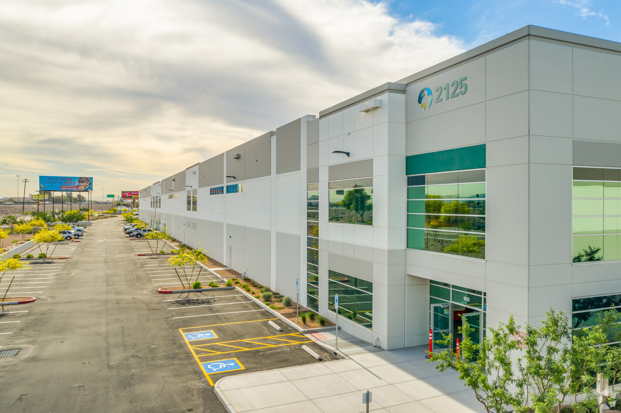 2125 S 7th St, Phoenix, AZ to rent Building Photo- Image 1 of 8