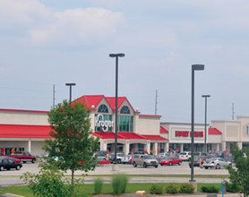 621-645 N Countryside Dr, Columbia City, IN for sale Building Photo- Image 1 of 1