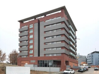 More details for Calle Señorío de Molina, 4, Guadalajara - Retail to Rent