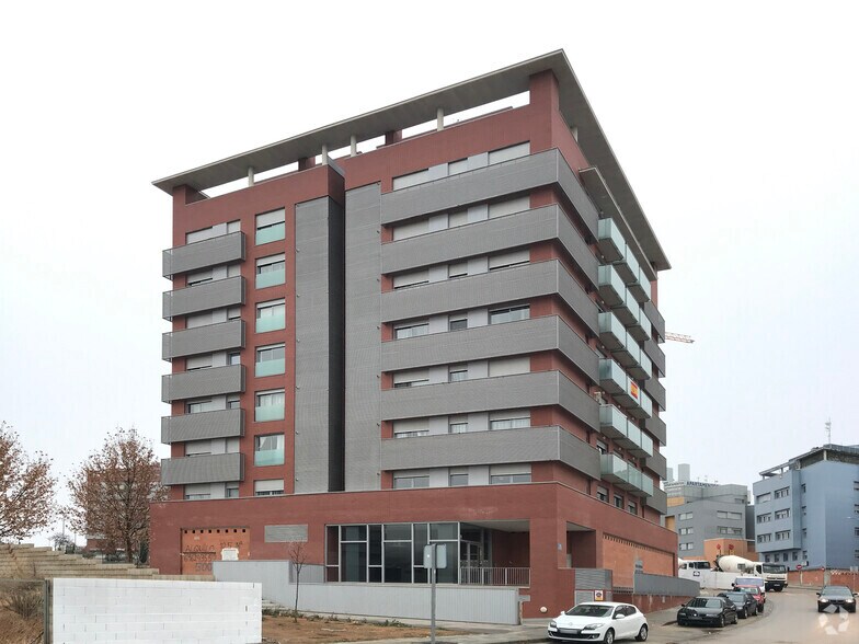 Calle Señorío de Molina, 4, Guadalajara, Guadalajara to rent - Primary Photo - Image 1 of 2