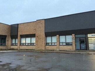 More details for 5754-5800 Av Royalmount, Mont-Royal, QC - Industrial to Rent